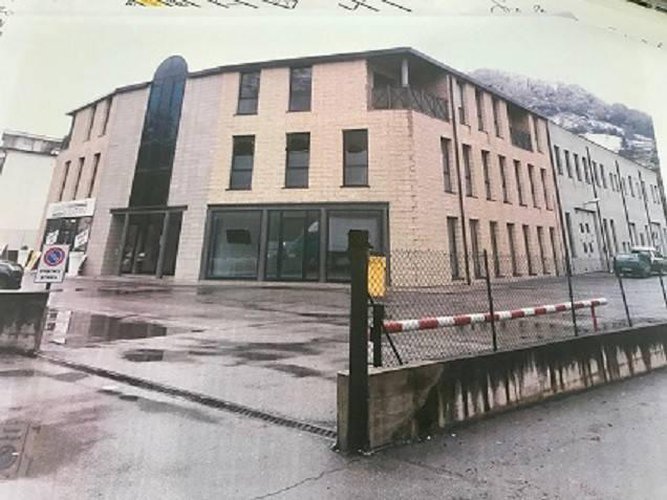 1057 Borgo di Terzo ufficio 180mq Borgo di Terzo