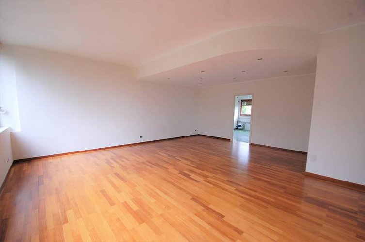 1055 Bergamo Conca d'Oro pentalocale di 250mq Bergamo