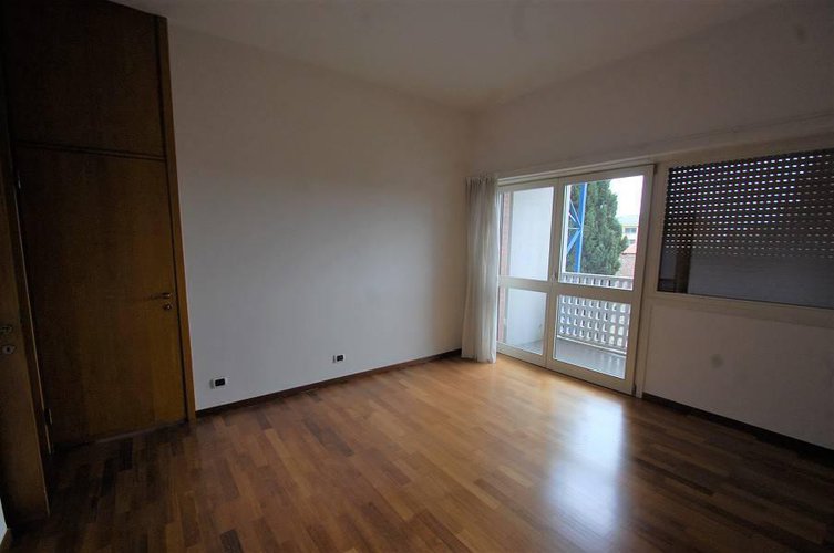 1055 Bergamo Conca d'Oro pentalocale di 250mq Bergamo