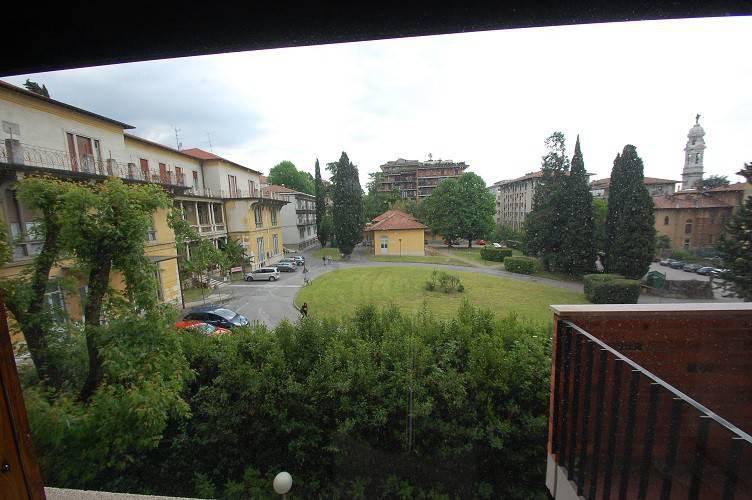 1055 Bergamo Conca d'Oro pentalocale di 250mq Bergamo