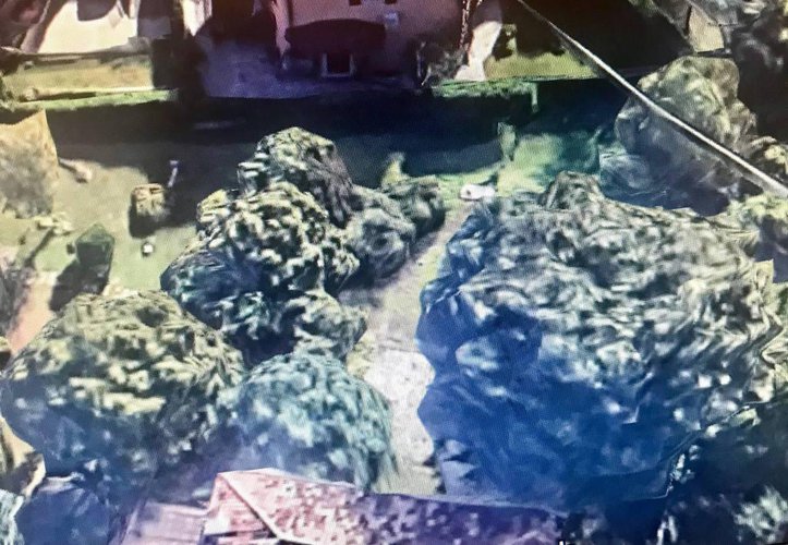 1058 Valtesse vendesi terreno edificabile con appartamento Bergamo