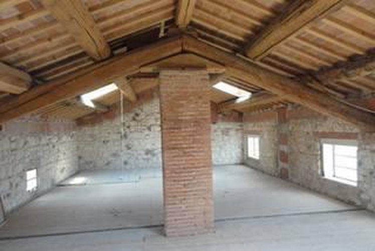 1063 Casa d'epoca cielo terra Bergamo