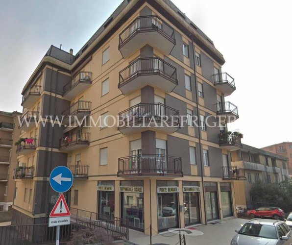 Grande appartamento con cucina abitabile Calolziocorte