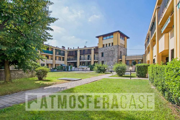 Appartamento in vendita a Seriate Seriate