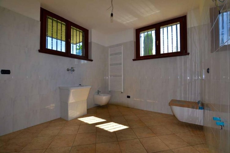 VILLA BIFAMILIARE IN VENDITA A CARVICO Carvico