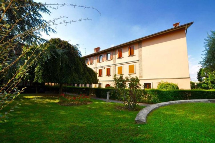 TRILOCALE IN VENDITA A PRESEZZO Presezzo