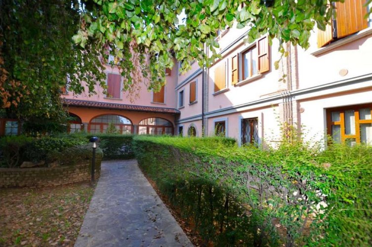 TRILOCALE IN VENDITA A PRESEZZO Presezzo