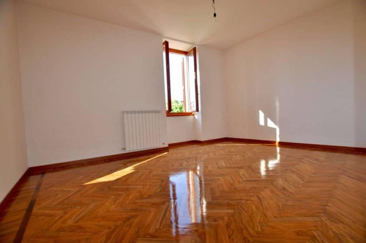 TRILOCALE IN VENDITA A PRESEZZO Presezzo