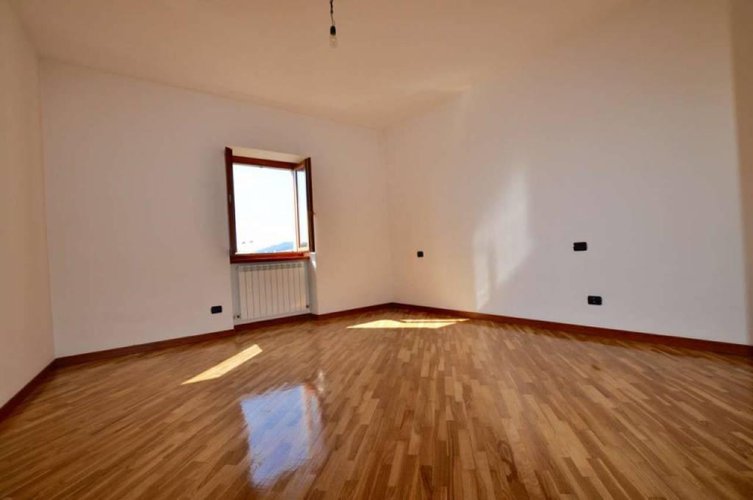 TRILOCALE IN VENDITA A PRESEZZO Presezzo