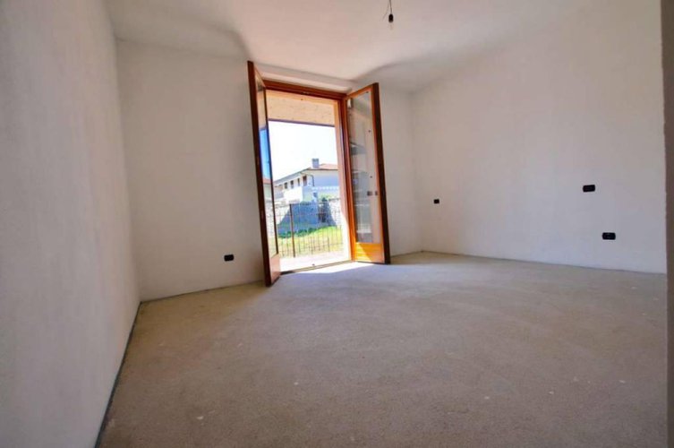 VILLA SINGOLA IN VENDITA A PRESEZZO Presezzo