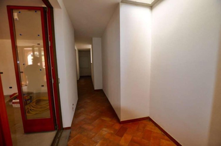 VILLA SINGOLA IN VENDITA A PRESEZZO Presezzo