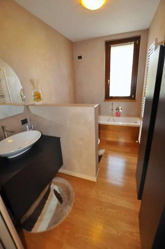 QUADRILOCALE IN VILLA IN VENDITA A CALUSCO D'ADDA Calusco d'Adda