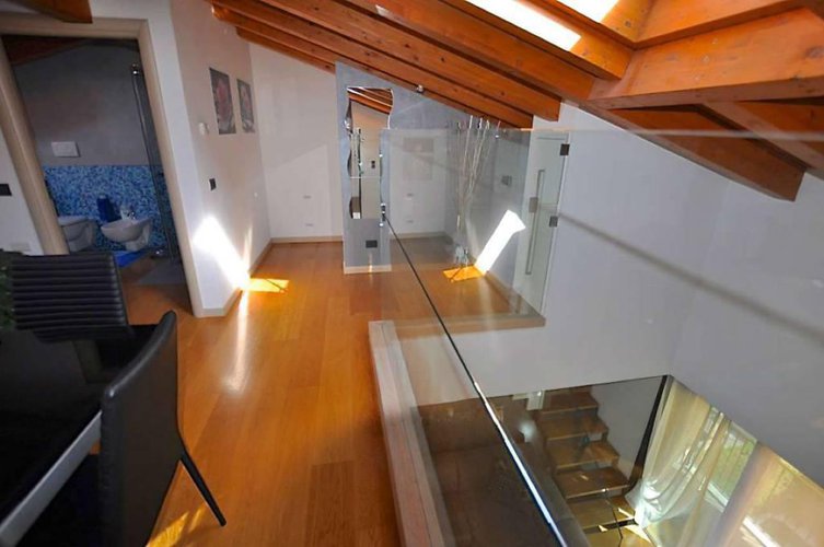 QUADRILOCALE IN VILLA IN VENDITA A CALUSCO D'ADDA Calusco d'Adda