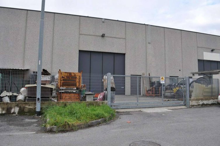 RECENTISSIMO CAPANNONE IN VENDITA A SUISIO