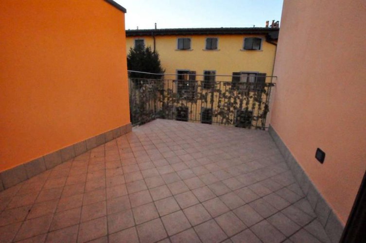 TRILOCALE DUPLEX IN VENDITA A BREMBATE DI SOPRA Brembate di Sopra