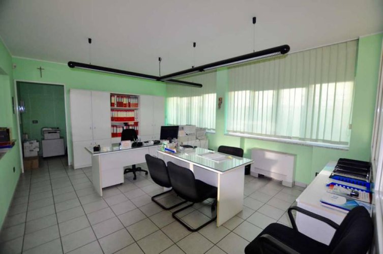 CAPANNONE IN VENDITA A CALUSCO D'ADDA Calusco d'Adda