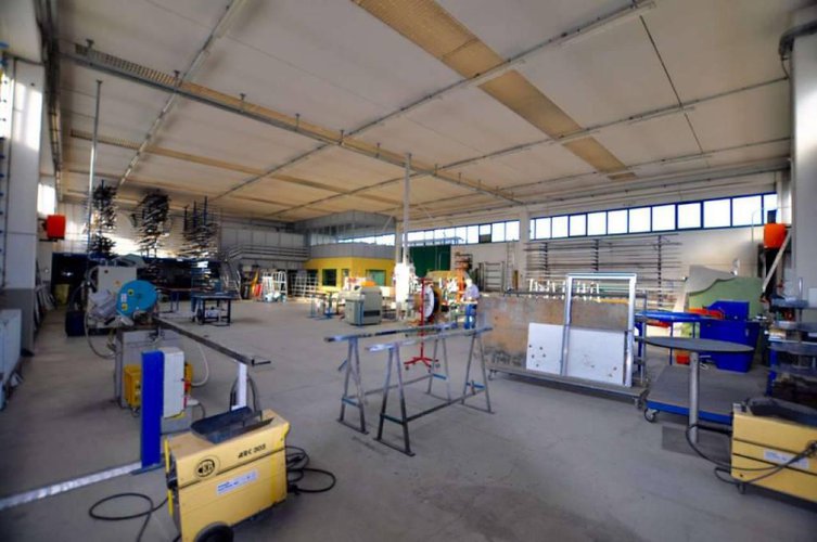 CAPANNONE IN VENDITA A CALUSCO D'ADDA Calusco d'Adda