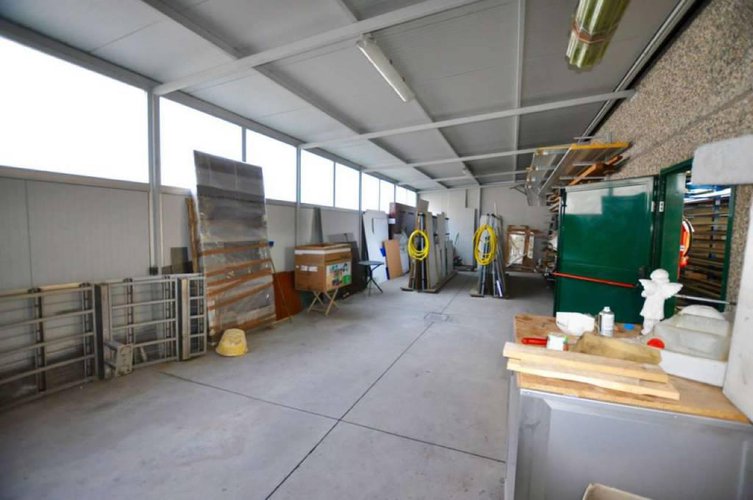 CAPANNONE IN VENDITA A CALUSCO D'ADDA Calusco d'Adda