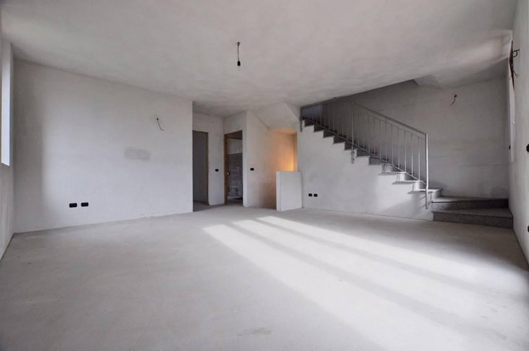 VILLA IN VENDITA A MEDOLAGO Medolago