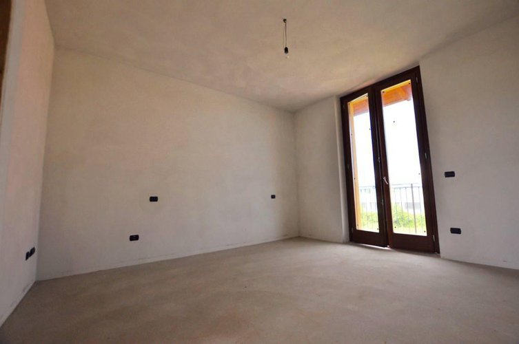 VILLA IN VENDITA A MEDOLAGO Medolago