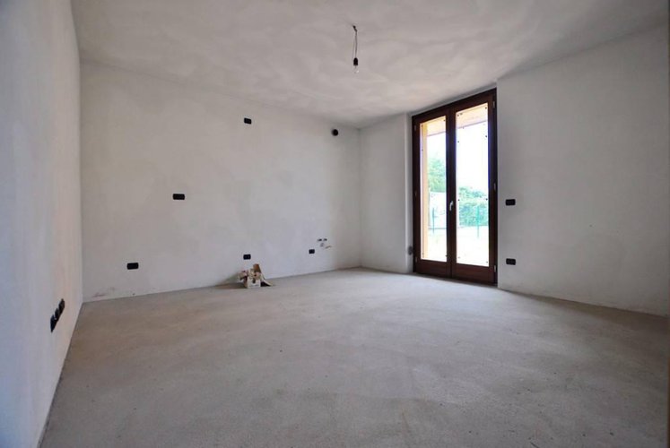 VILLA IN VENDITA A MEDOLAGO Medolago