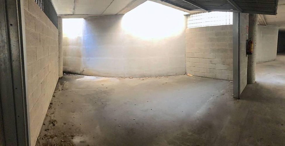 VENDESI BOX SINGOLO E 1\2 A CALUSCO D'ADDA Calusco d'Adda