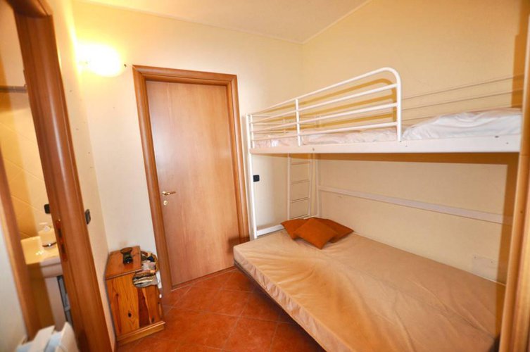 MONOLOCALE IN VENDITA IN RONCOLA Almenno San Bartolomeo