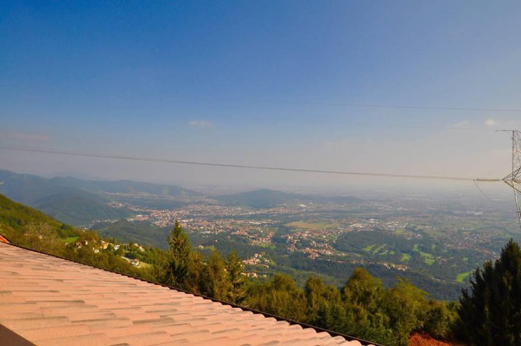 MONOLOCALE IN VENDITA IN RONCOLA Almenno San Bartolomeo