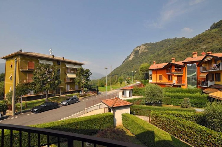 TRILOCALE IN VILLA DUPLEX A CISANO BERGAMASCO Cisano Bergamasco