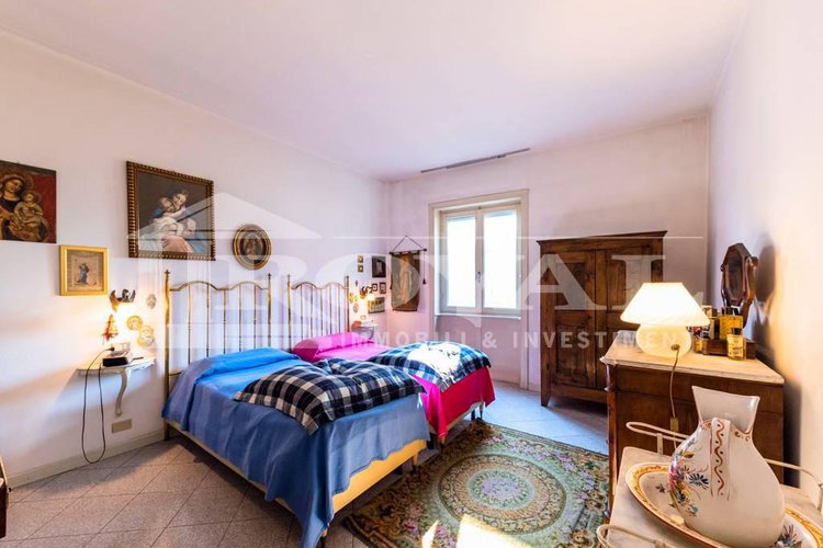 Via Scotti - Ampio trilocale con balcone Bergamo