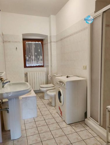 Trilocale con doppi servizi, abitabile subito Albino