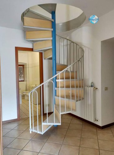 Trilocale con doppi servizi, abitabile subito Albino