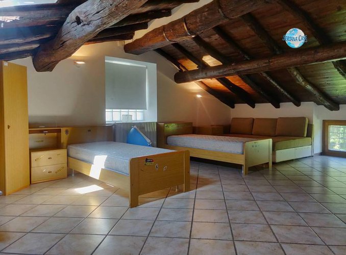 Trilocale con doppi servizi, abitabile subito Albino