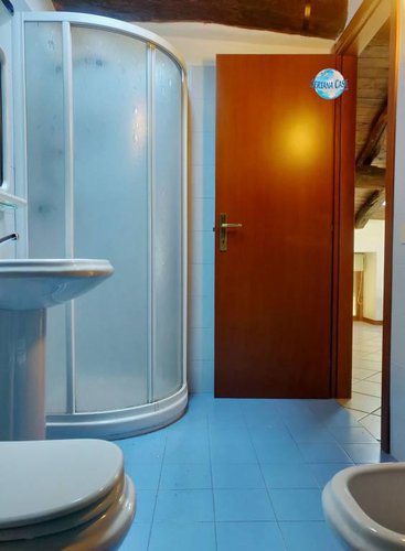 Trilocale con doppi servizi, abitabile subito Albino