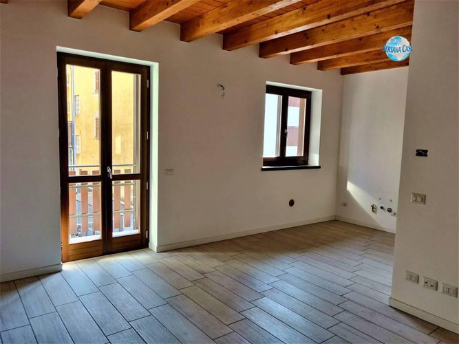 Bilocale completamente ristrutturato in ogni dettaglio Pradalunga