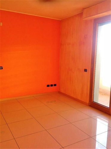 Lomazzo Frazione Manera Trilocale arredato Lomazzo