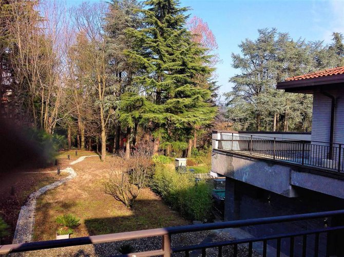 Inverigo villa Inverigo