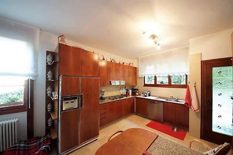 Lipomo prestigiosa villa singola Lipomo