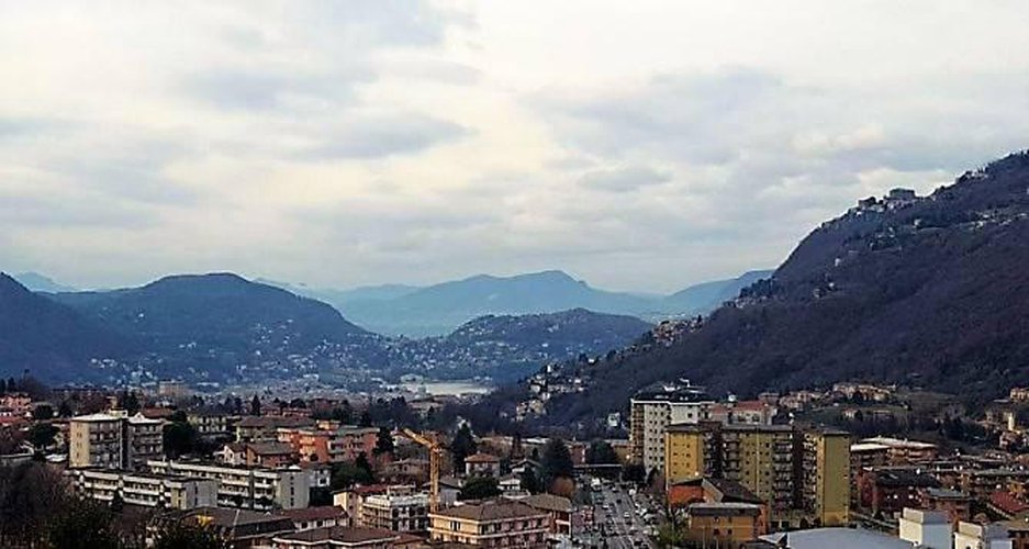 Lipomo prestigiosa villa singola Lipomo