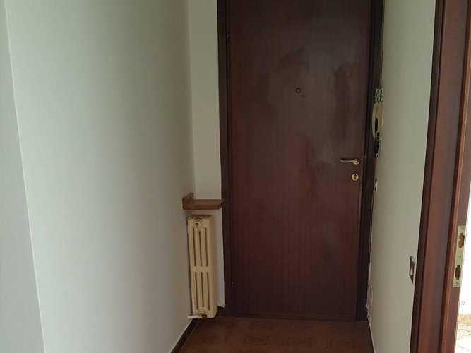 Canzo - trilocale in affitto al secondo piano Canzo