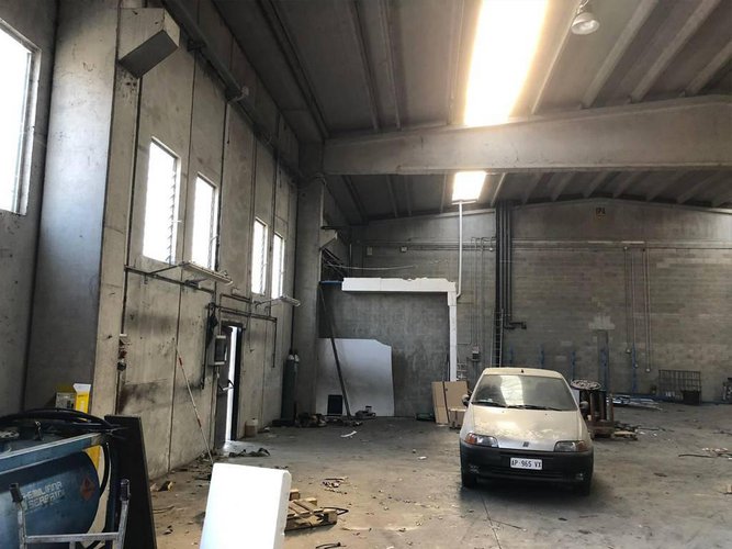 Garbagnate Monastero - Capannone industriale Garbagnate Monastero