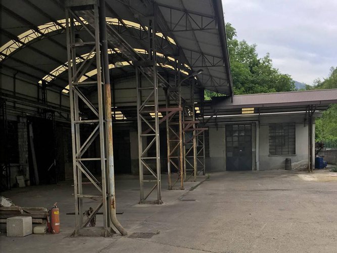 Vendita Capannone industriale a Caslino d'Erba