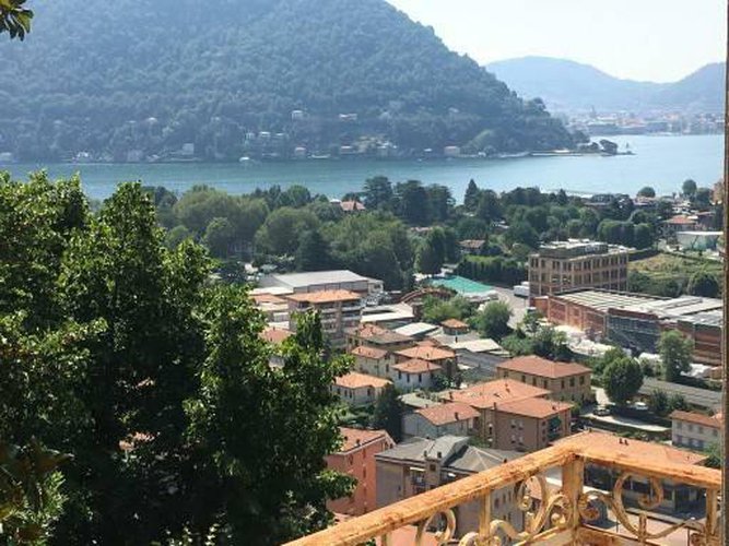 VILLA D'EPOCA VISTA LAGO CERNOBBIO (CO) Cernobbio