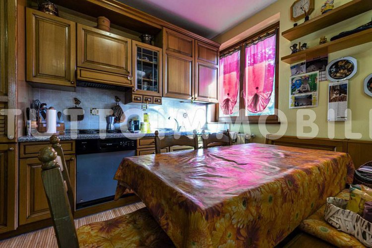 TRILOCALE CON GIARDINO A CENE Cene