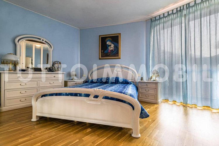 TRILOCALE CON GIARDINO A CENE Cene