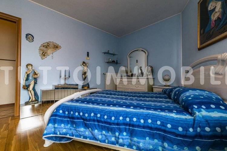 TRILOCALE CON GIARDINO A CENE Cene