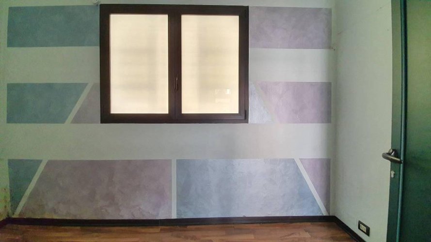 NEGOZIO E/O UFFICIO CON MAGAZZINO E CORTILE ESCLUSIVO Terno d'Isola