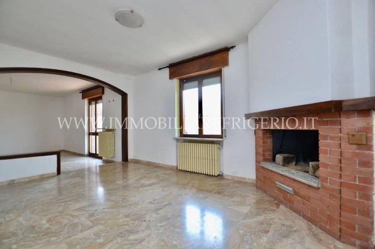 Ultimo piano con ascensore, box e cantina