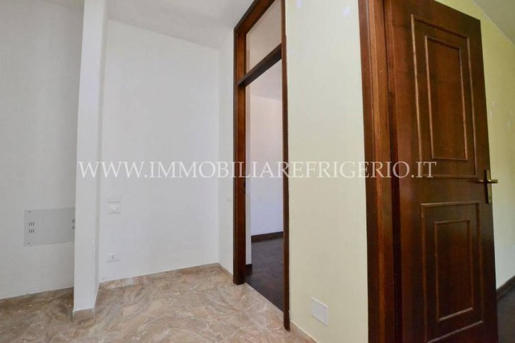 Ultimo piano con ascensore, box e cantina Cisano Bergamasco