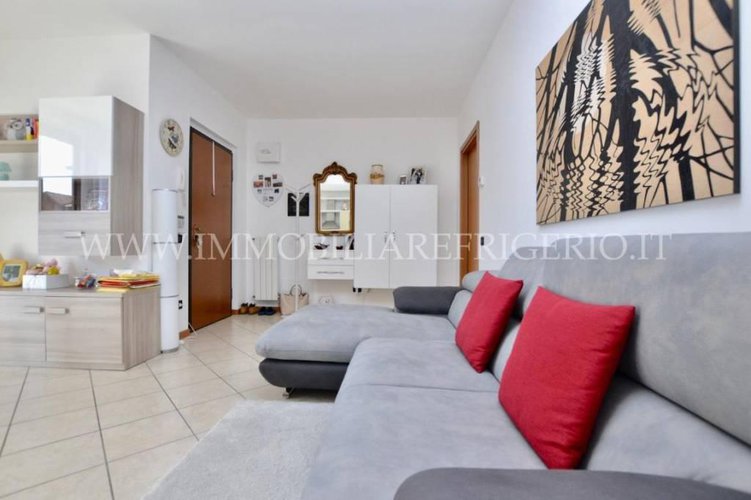 Spazioso bilocale con box e cantina Villa d'Adda